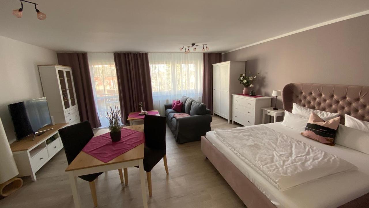 City-Appartement 12.3. Цвиккау Экстерьер фото
